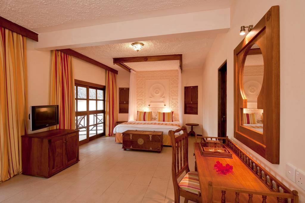 Neptune Village Beach Resort & Spa Galu Exteriör bild