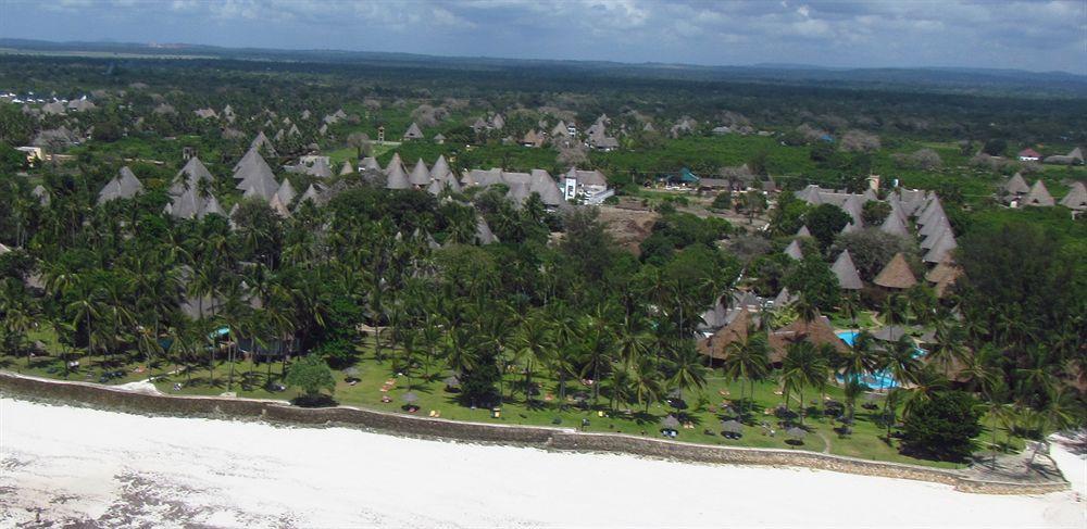 Neptune Village Beach Resort & Spa Galu Exteriör bild