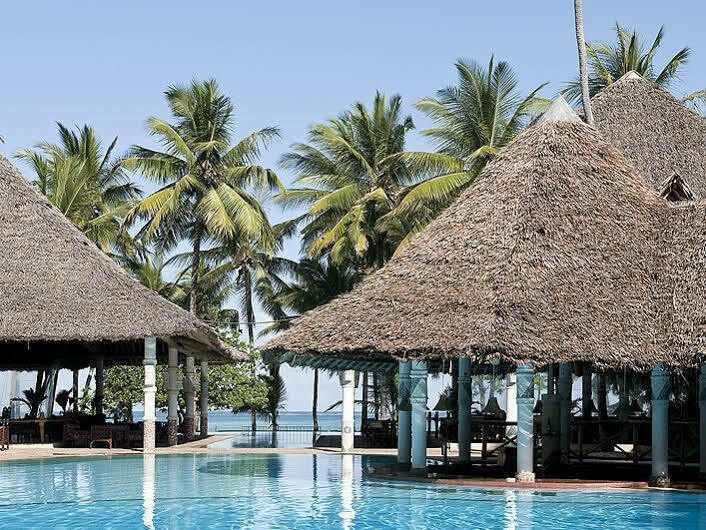 Neptune Village Beach Resort & Spa Galu Exteriör bild